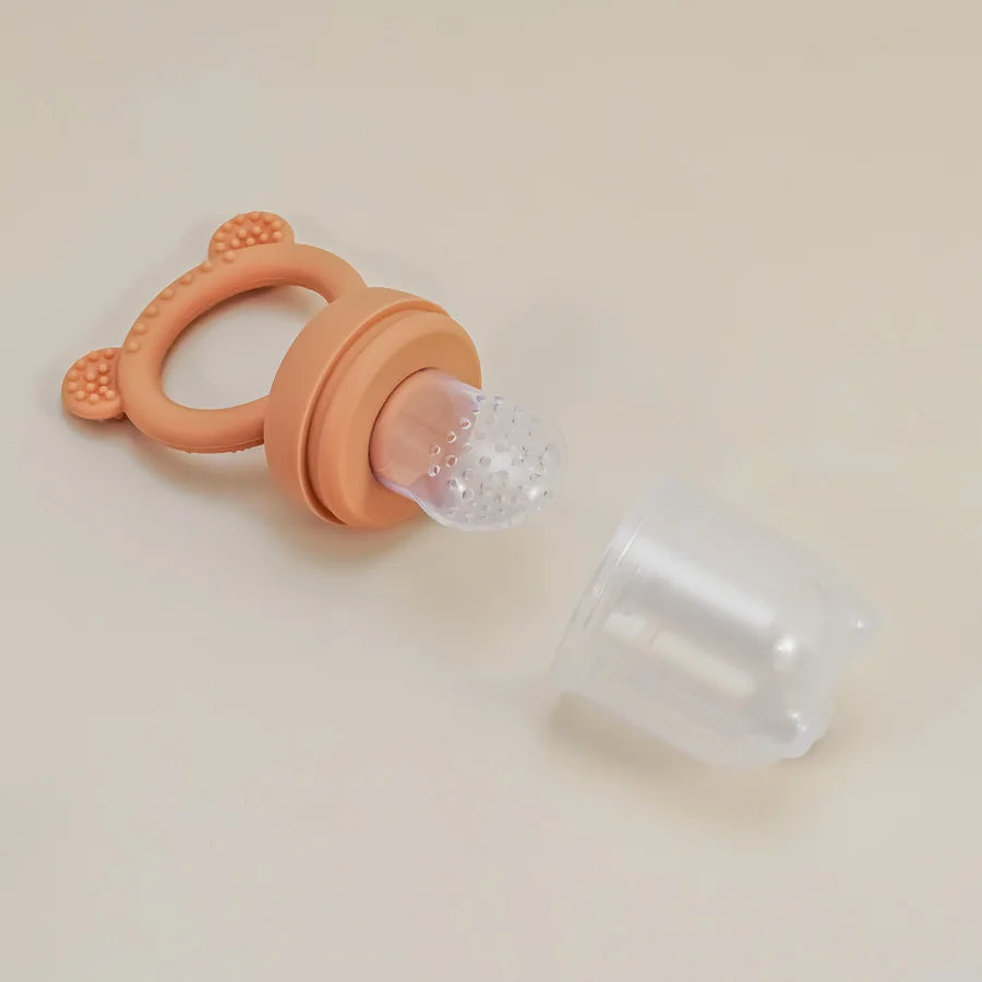 Chupete de silicona para bebé con alimentador de frutas con tapa