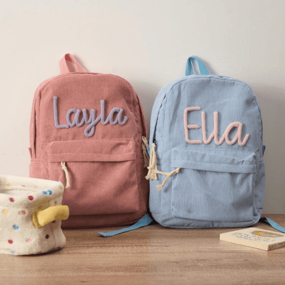 Mochila de pana personalizada con nombre bordado